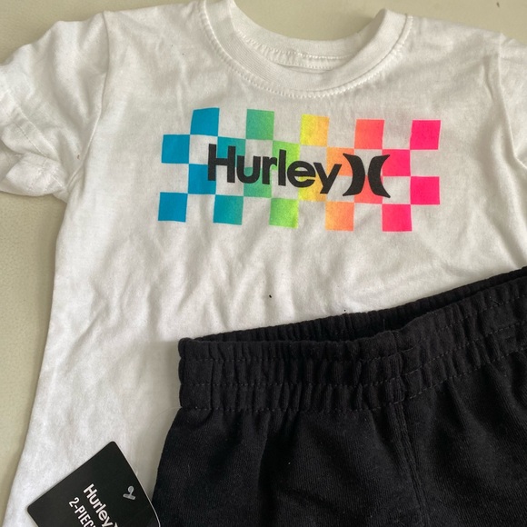 Hurley Set - Picture 3 of 7